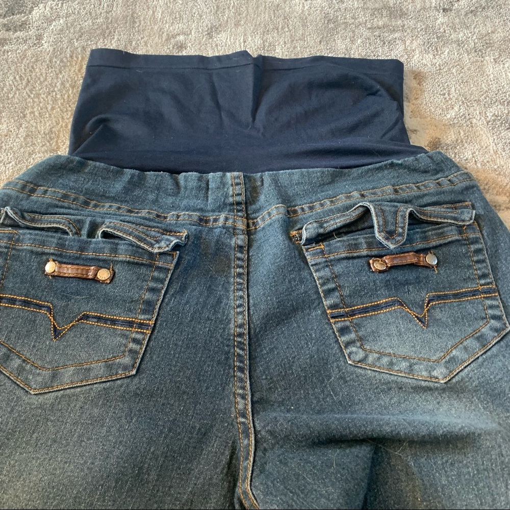 Bella Vida Maternity Jeans
